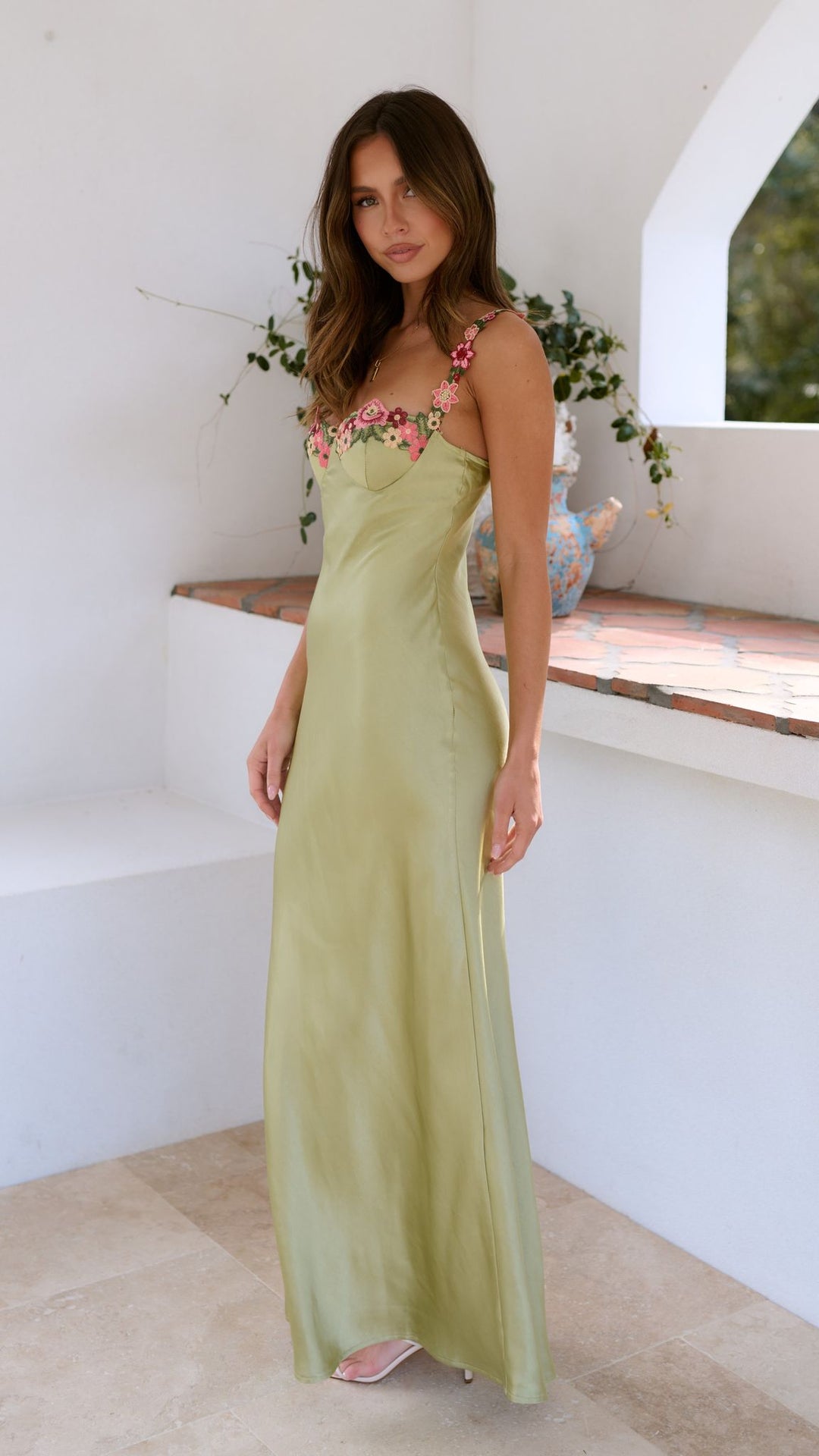 Dinah - Elegant Maxi Dress