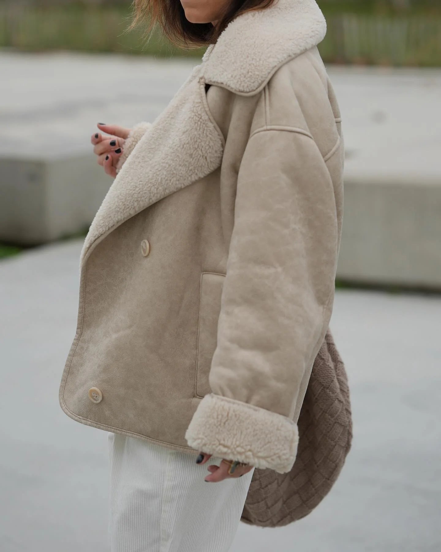 Women’s Vintage Oversized Shearling Jacket