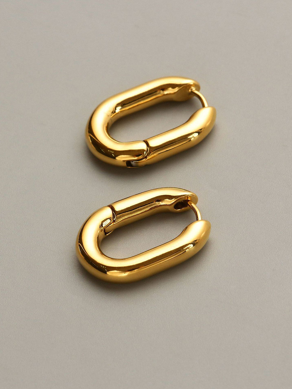 Bolt Mini Link Hoops