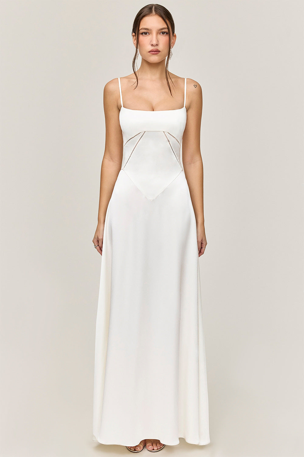Esmé – Seam Detail Maxi Dress