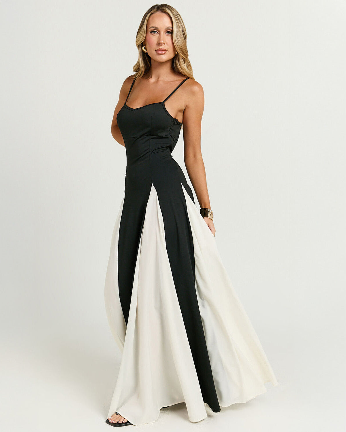 Élan Noir - Two-Tone Panelled Evening Dress