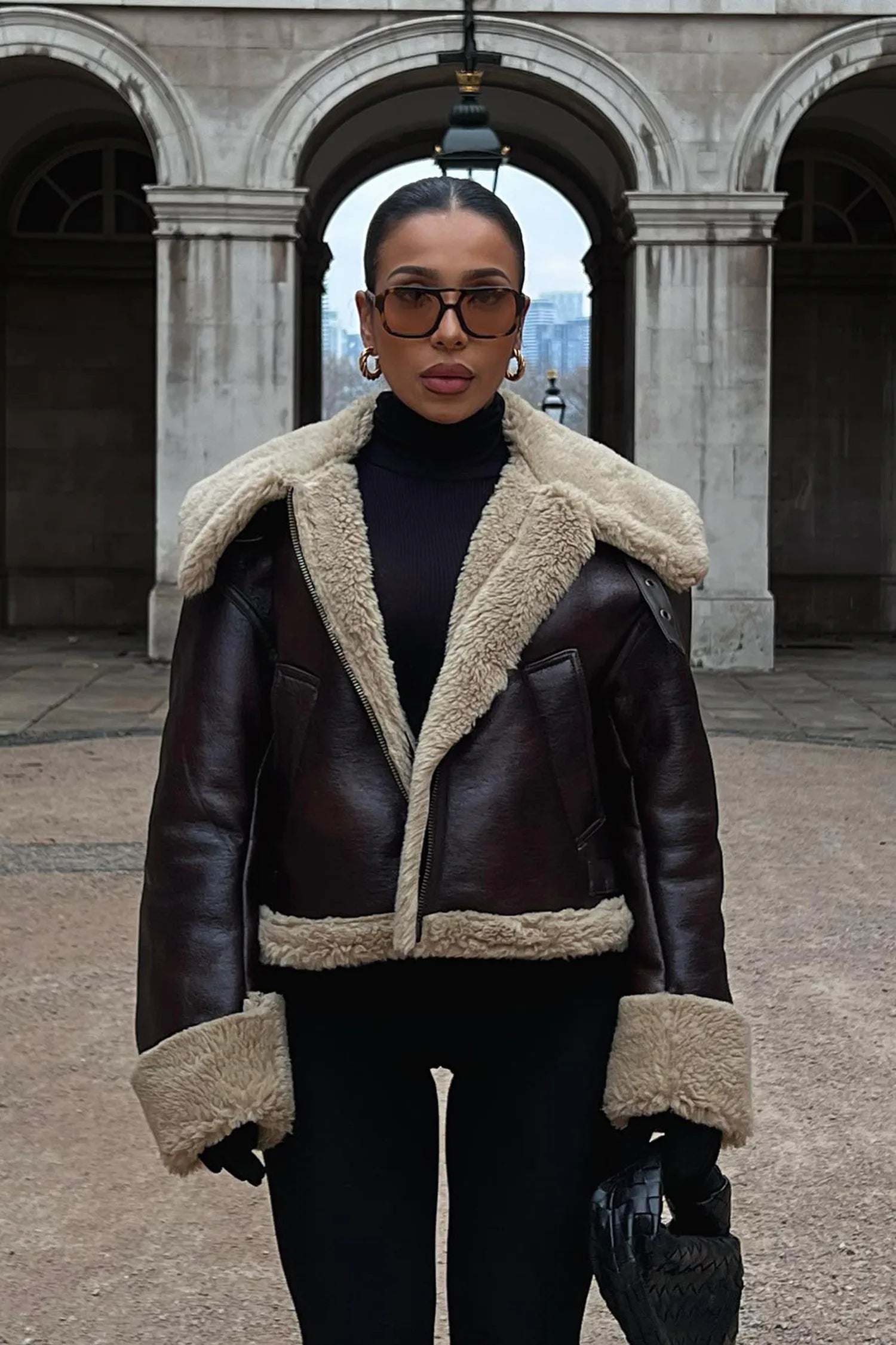 Women’s Faux-Suede Shearling Jacket – Oversized Fit