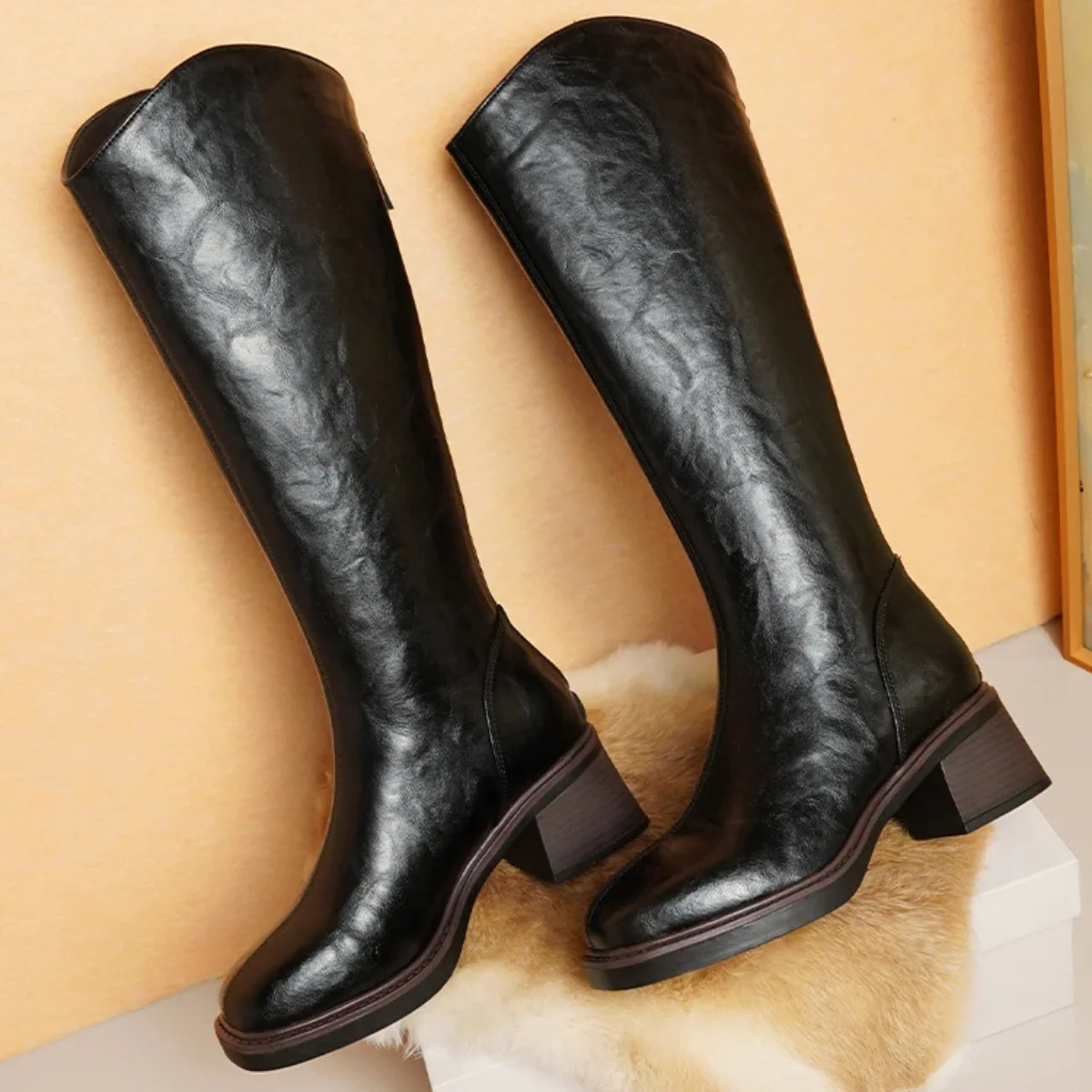 Women’s Knee-High Riding Boots - Block Heel Side Zip