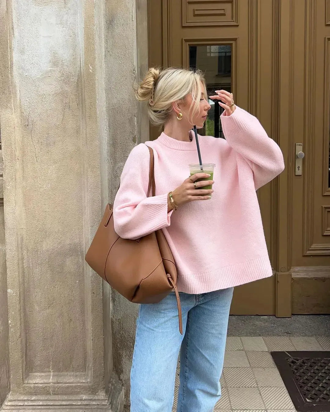 Women’s Oversized Crew Neck Sweater - Relaxed Long Sleeve Pullover