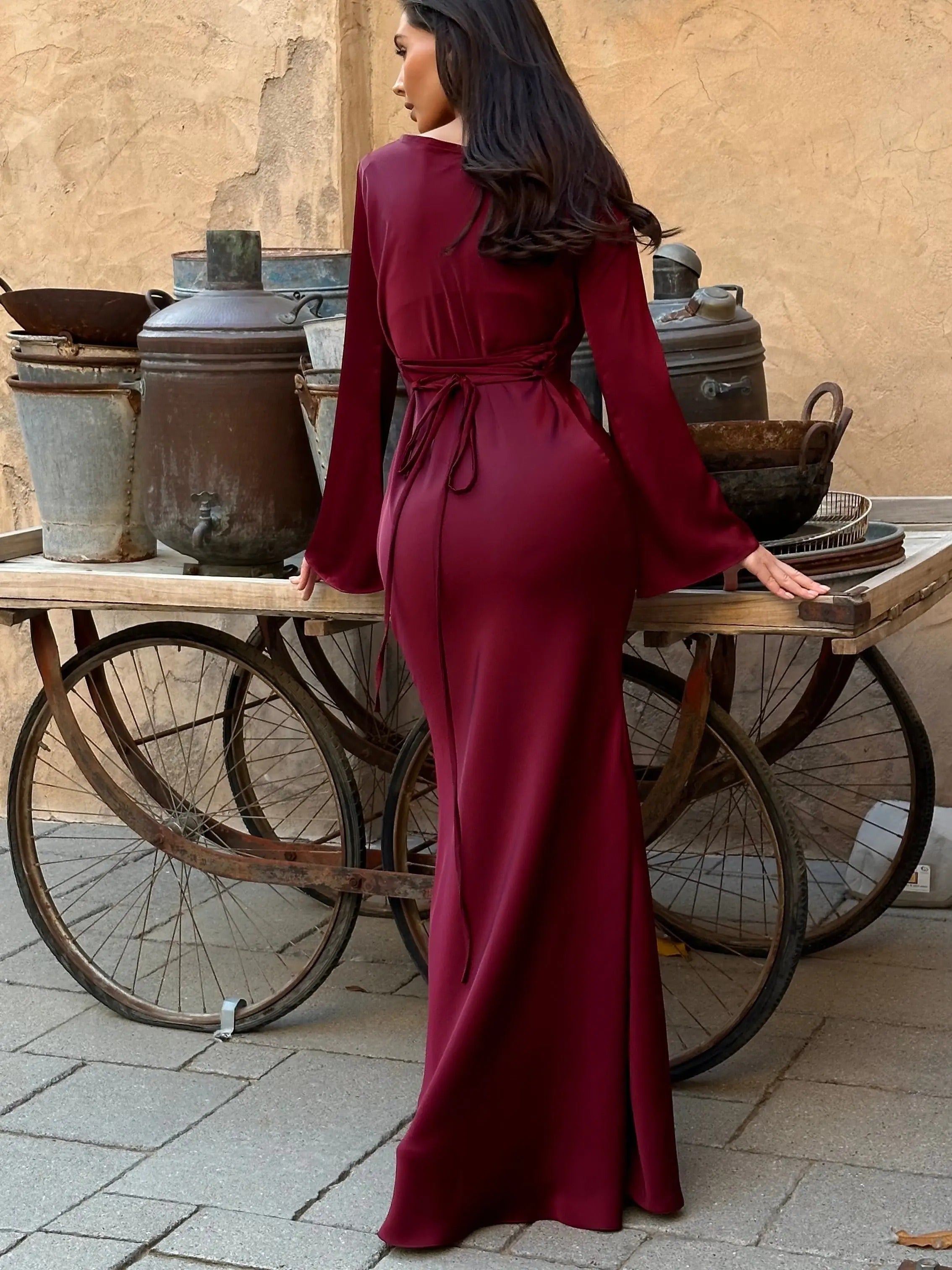 Women’s Elegant Long Sleeve Maxi Dress - Sophisticated Evening Gown