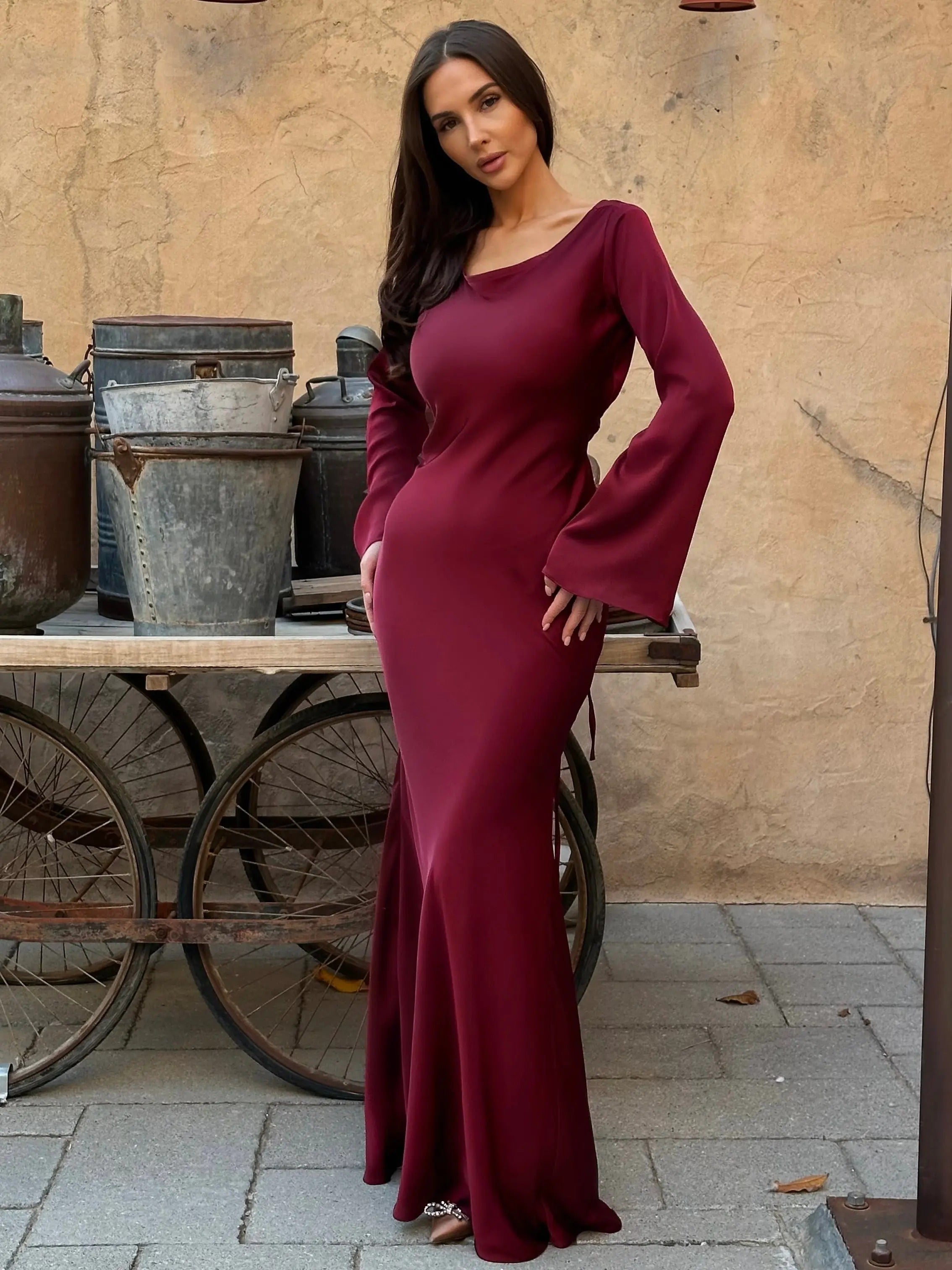 Women’s Elegant Long Sleeve Maxi Dress - Sophisticated Evening Gown