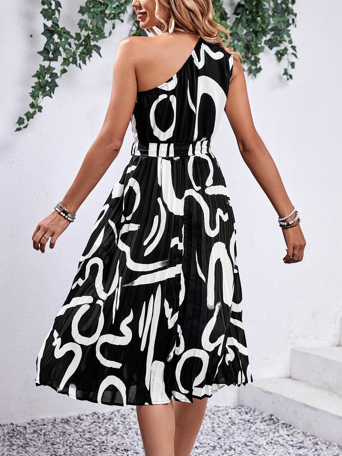 Callista - Abstract One-Shoulder Pleated Midi Dress