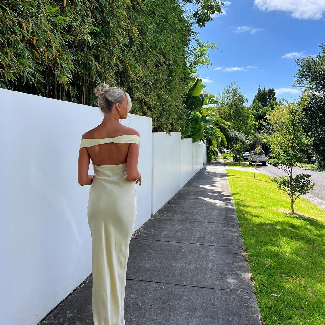 Mindy - Satin Backless Maxi Dress