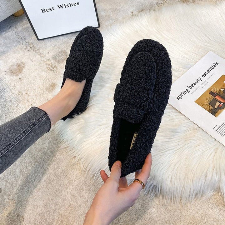 Women’s Cozy Slip-On Loafers - Warm Indoor Outdoor Comfort Shoes