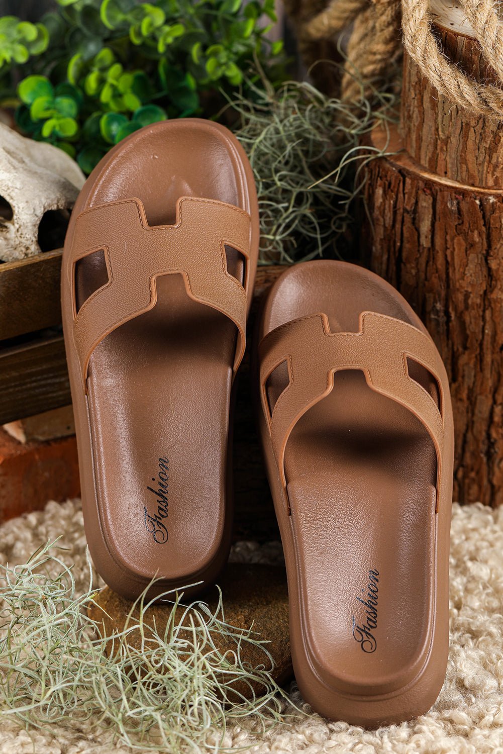 Women's Cut-Out H-Strap Flatform Slip-On Slides
