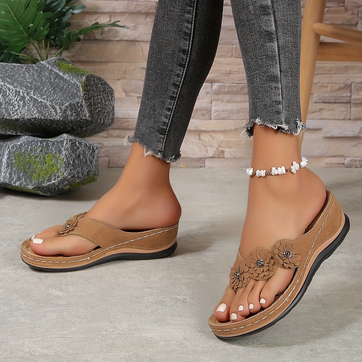 Women's Orthopedic Arch-Support Floral Wedge Flip-Flop Sandals