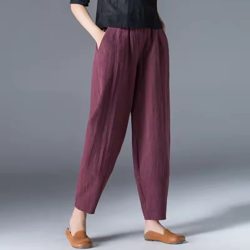 Women's Relaxed-Fit Elastic-Waist Tapered Ankle Trousers - Burgundy