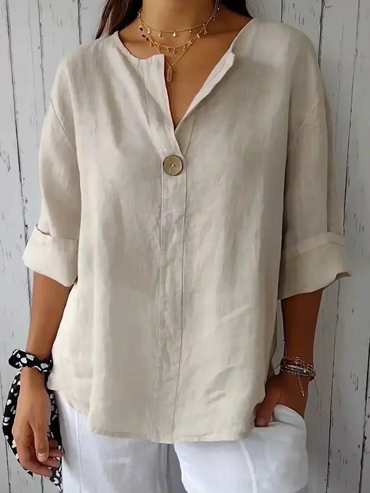 Women's Relaxed-Fit V-Neck Three-Quarter Sleeve Linen Blouse - Beige