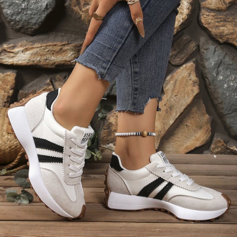 Women's Retro Platform Chunky Lace-Up Trainers - White