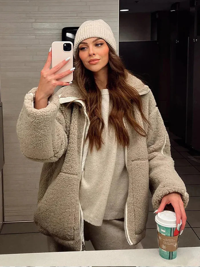 Women’s Oversized Fleece Jacket