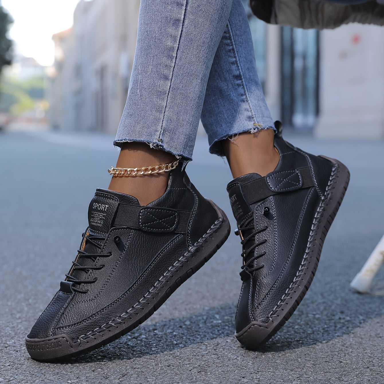 Women's Casual Lace-Up Platform Sneakers
