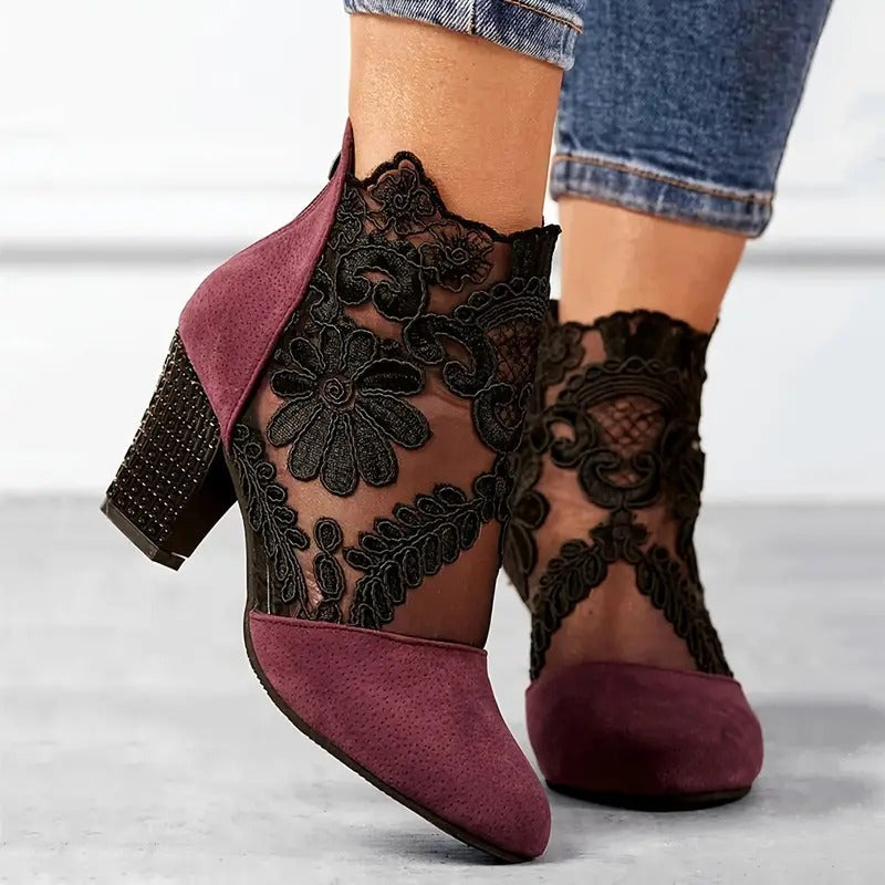 Women's Heeled Dress Pumps