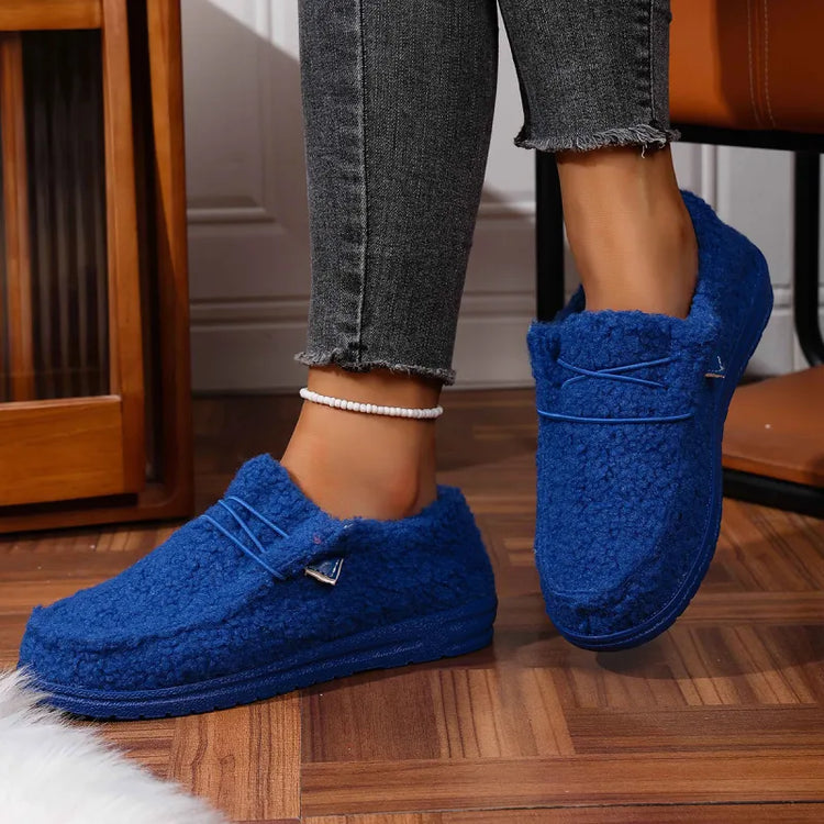 Women’s Cozy Slip-On Slippers - Warm Indoor Outdoor Comfort Shoes
