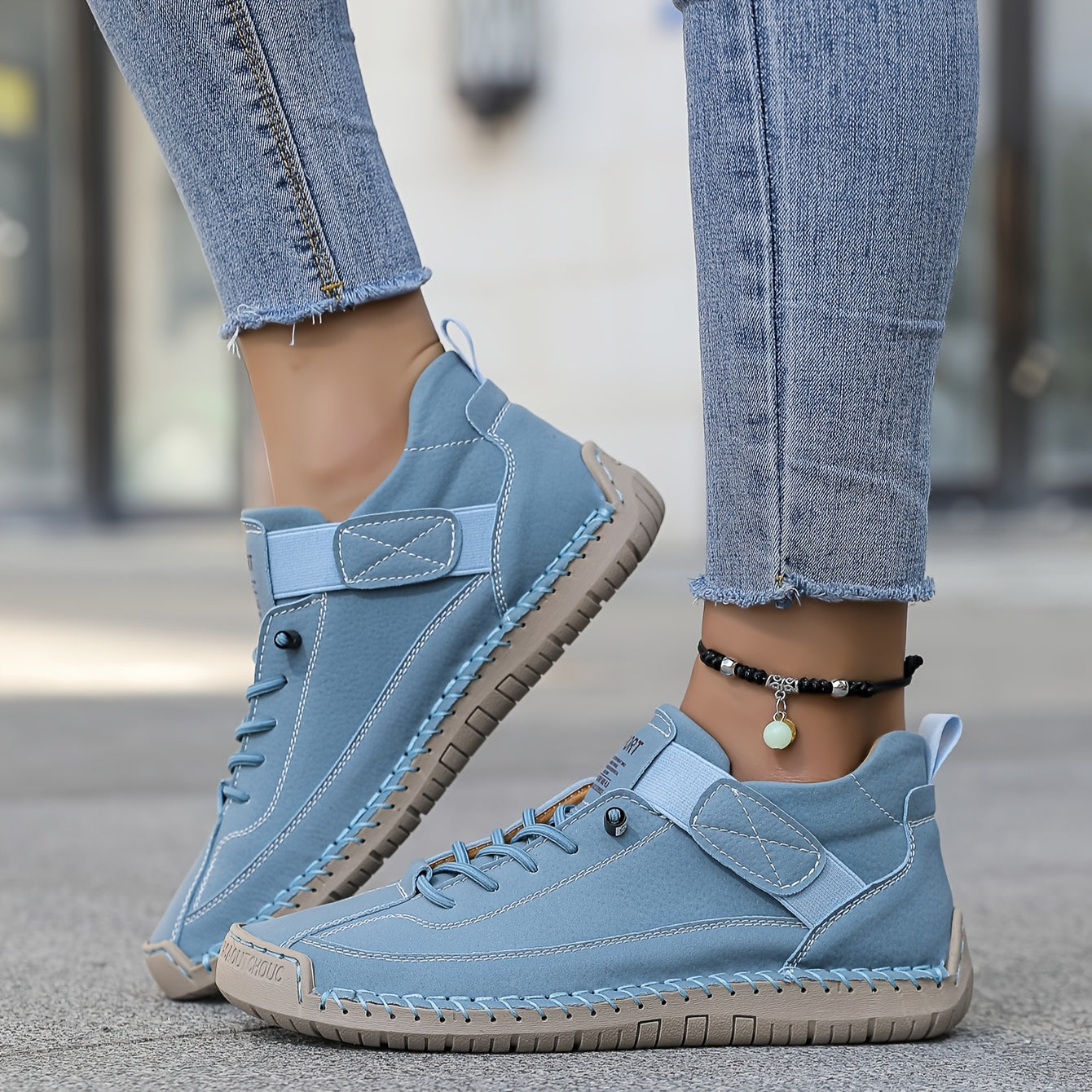 Women's Casual Lace-Up Platform Sneakers