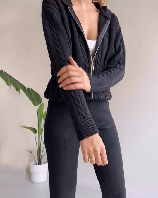 Women’s Two-Piece Lounge Set - Hoodie Jogger
