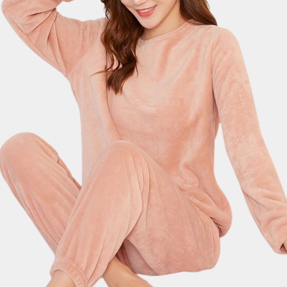 Women’s Relaxed Fit Round Neck Tracksuit