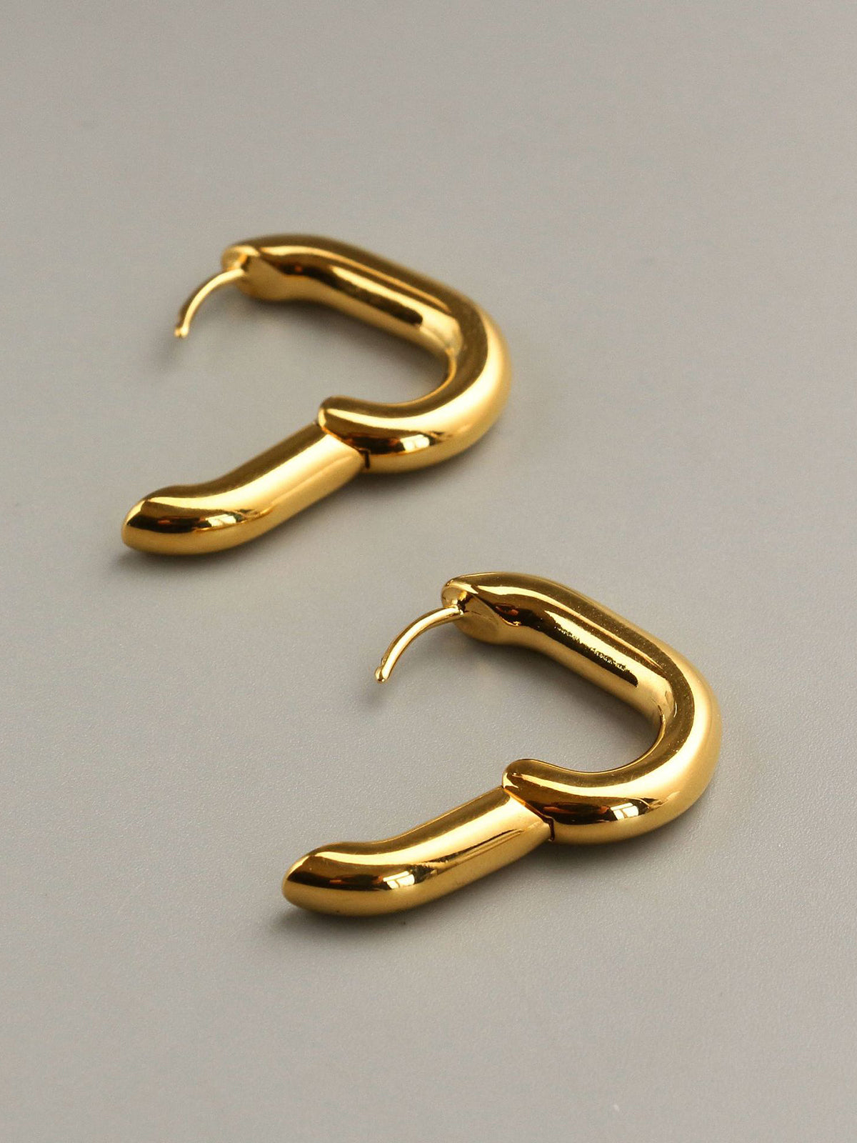 Bolt Mini Link Hoops