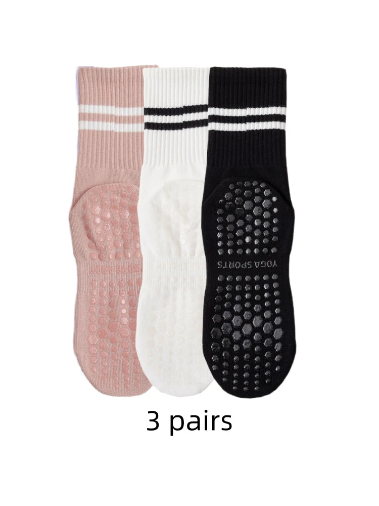 Women's Cushioned Athletic Sports Socks - 3-Pack Retro Striped Crew Socks Gym Essentials