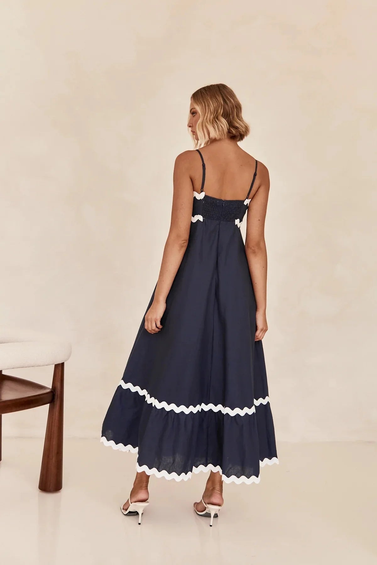 Margot – Contrast Trim Maxi Dress
