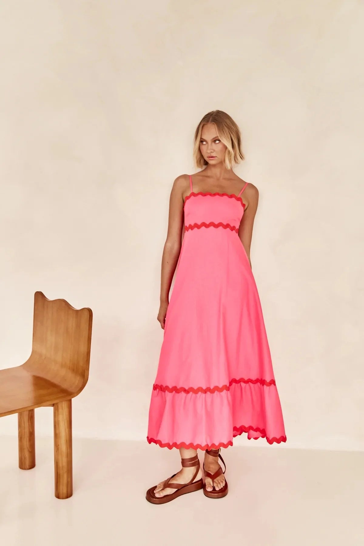 Margot – Contrast Trim Maxi Dress