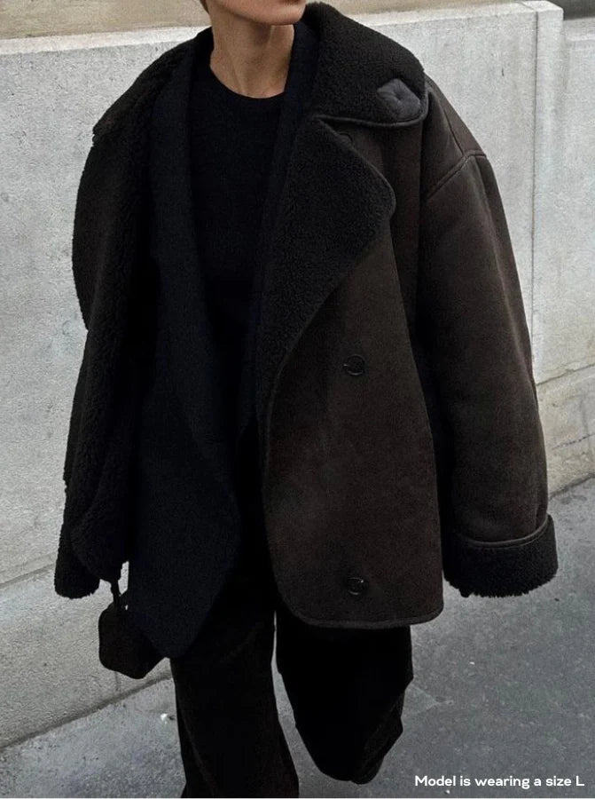 Women’s Vintage Oversized Shearling Jacket
