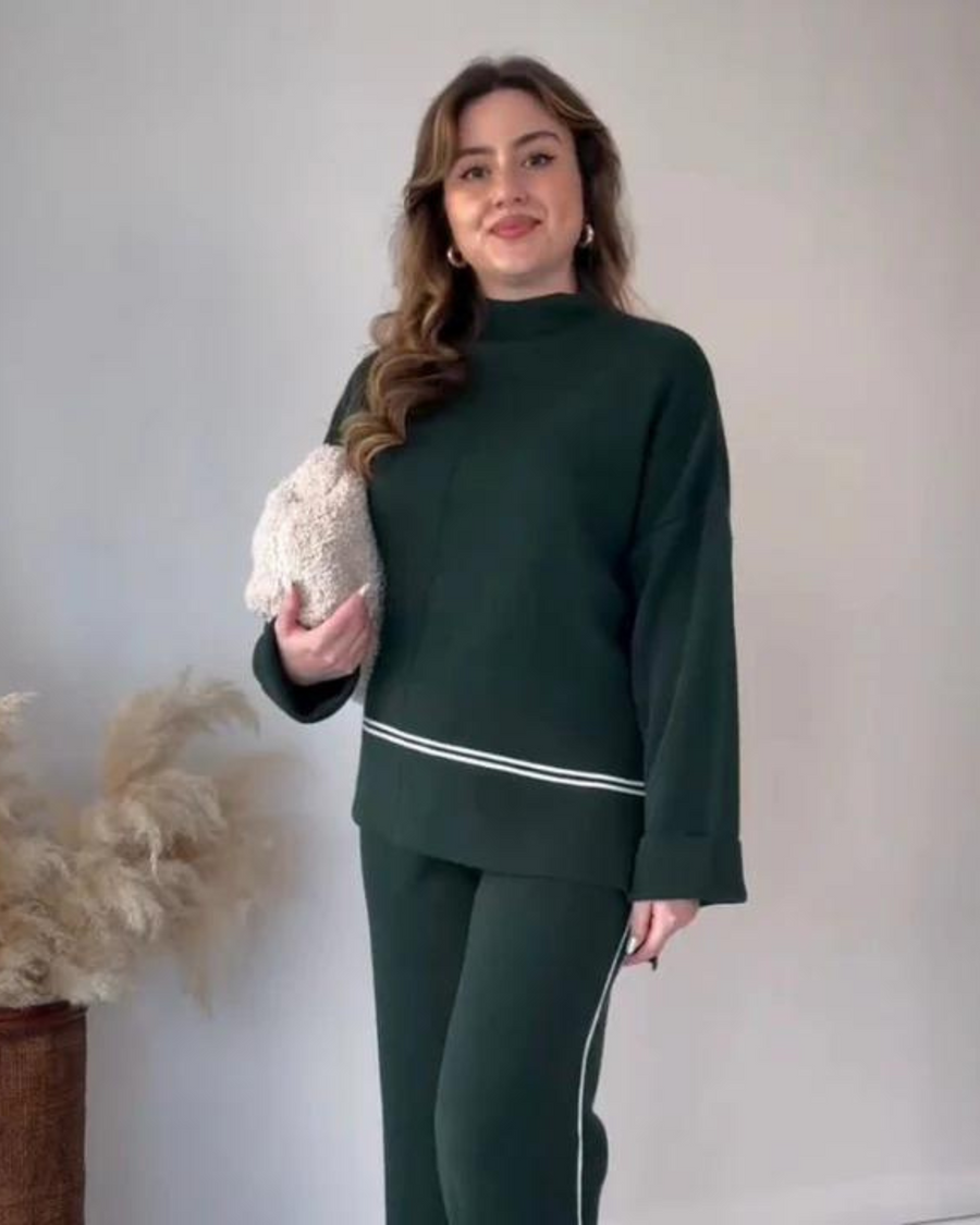 Women’s Two-Piece Lounge Set – Relaxed Fit Top Wide-Leg Pants