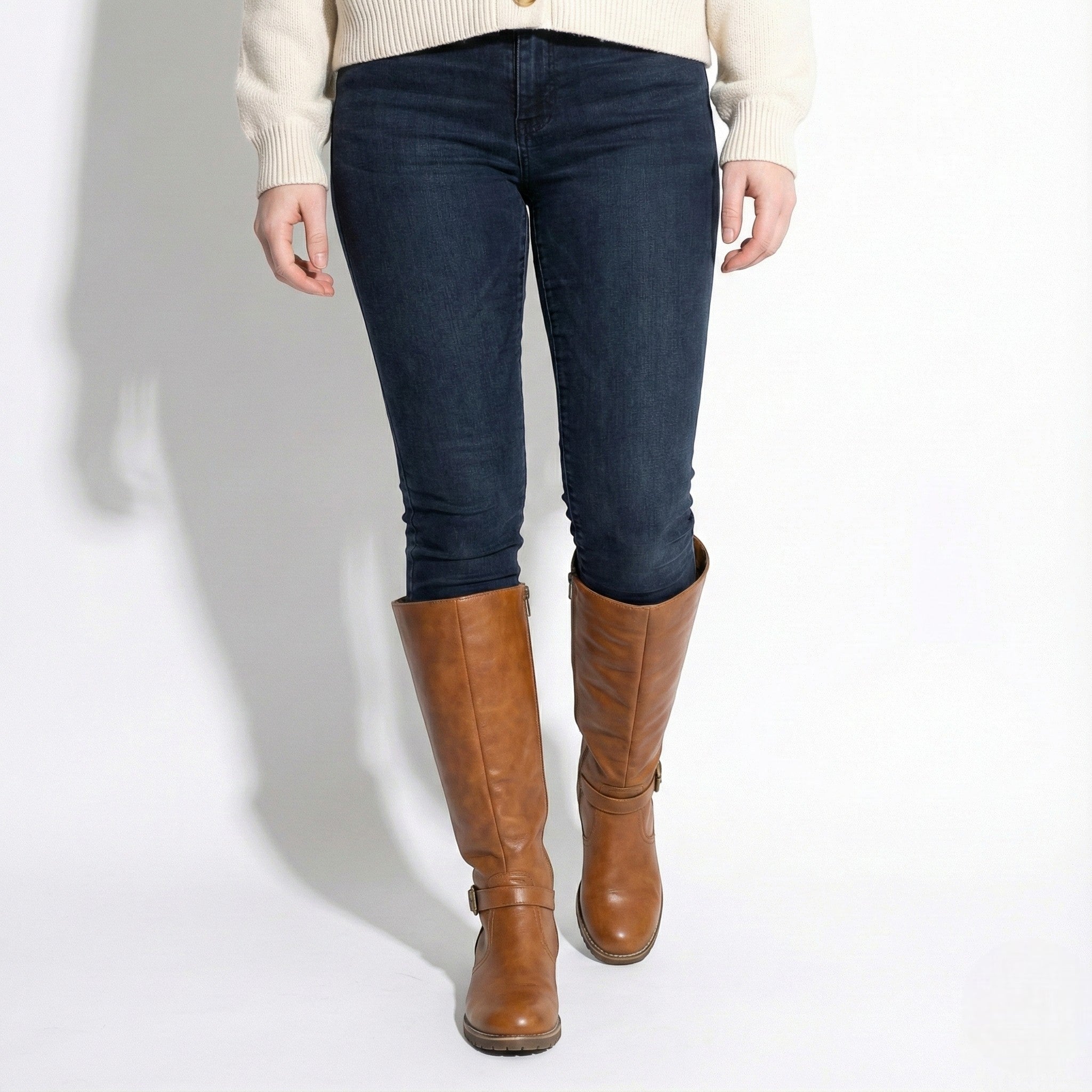 Aurela Women’s Supportive Leather Knee-High Boots