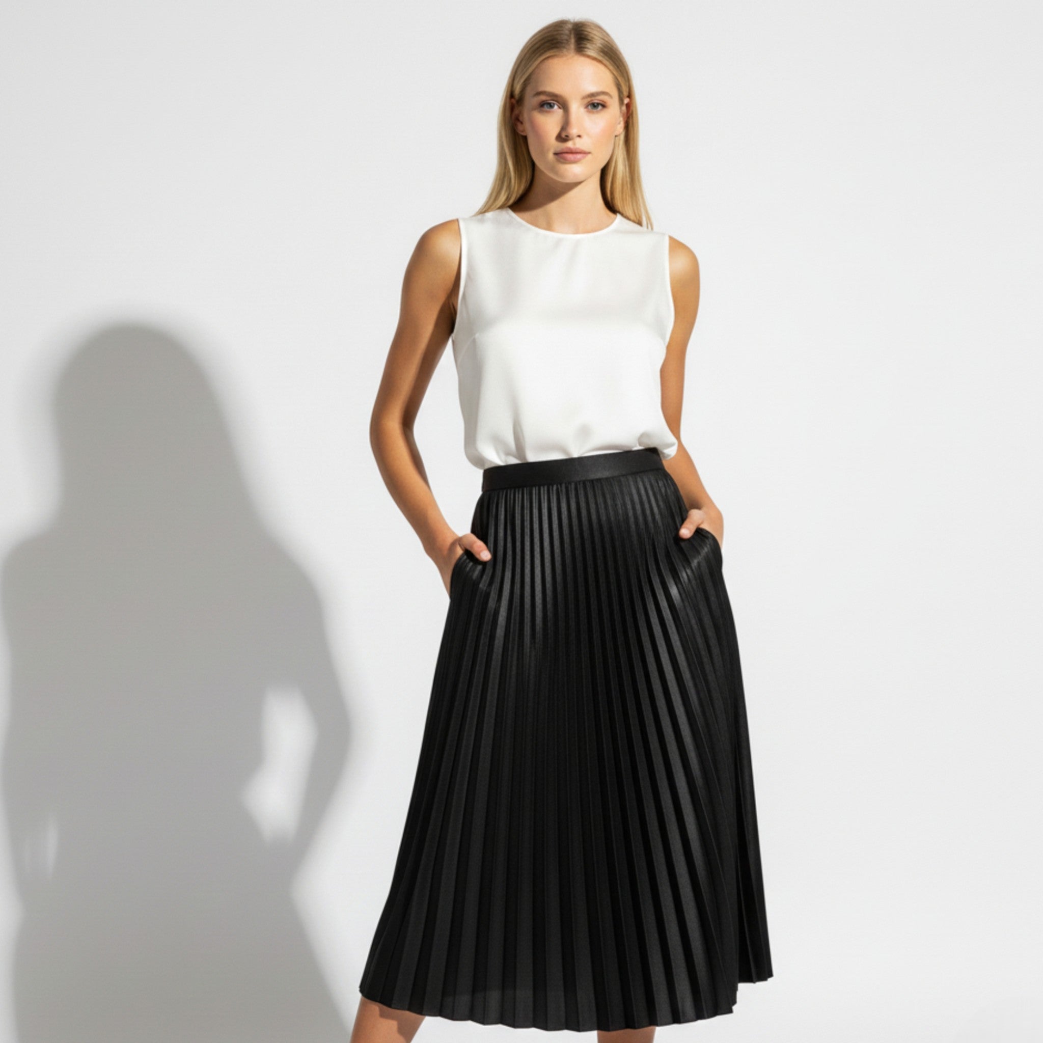 Women’s Pleated Skirt