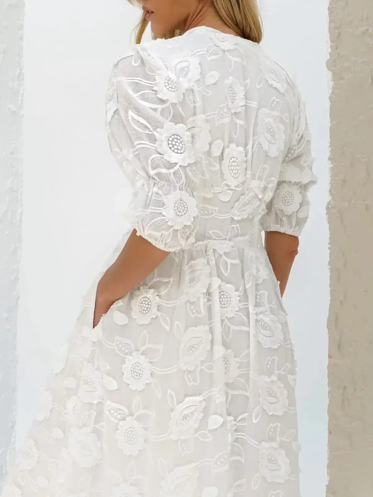 Harper - Elegant Lace Maxi Dress