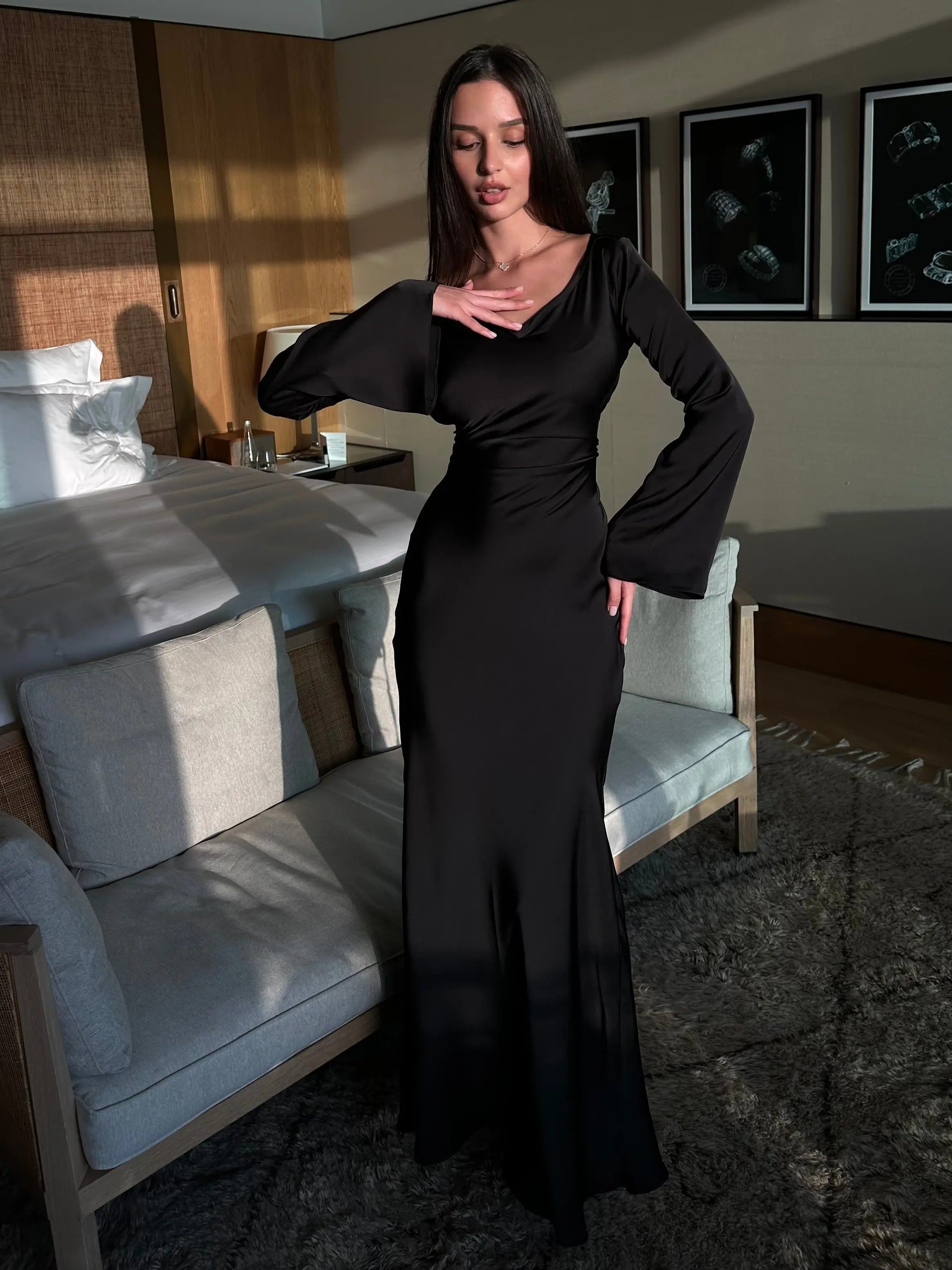 Women’s Elegant Long Sleeve Maxi Dress - Sophisticated Evening Gown