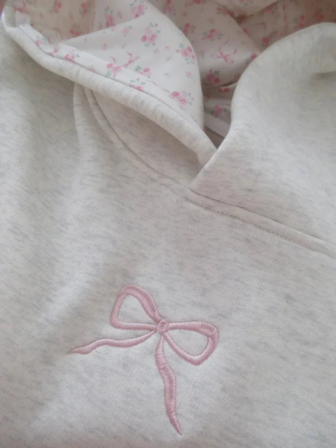 Women’s Bow Detail Hoodie - Cozy Minimalist Pullover
