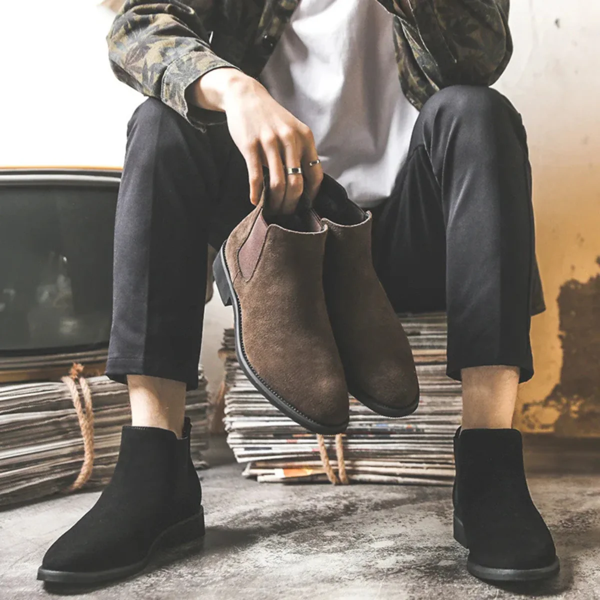Men’s Classic Chelsea Boot - Sleek Minimalist Design