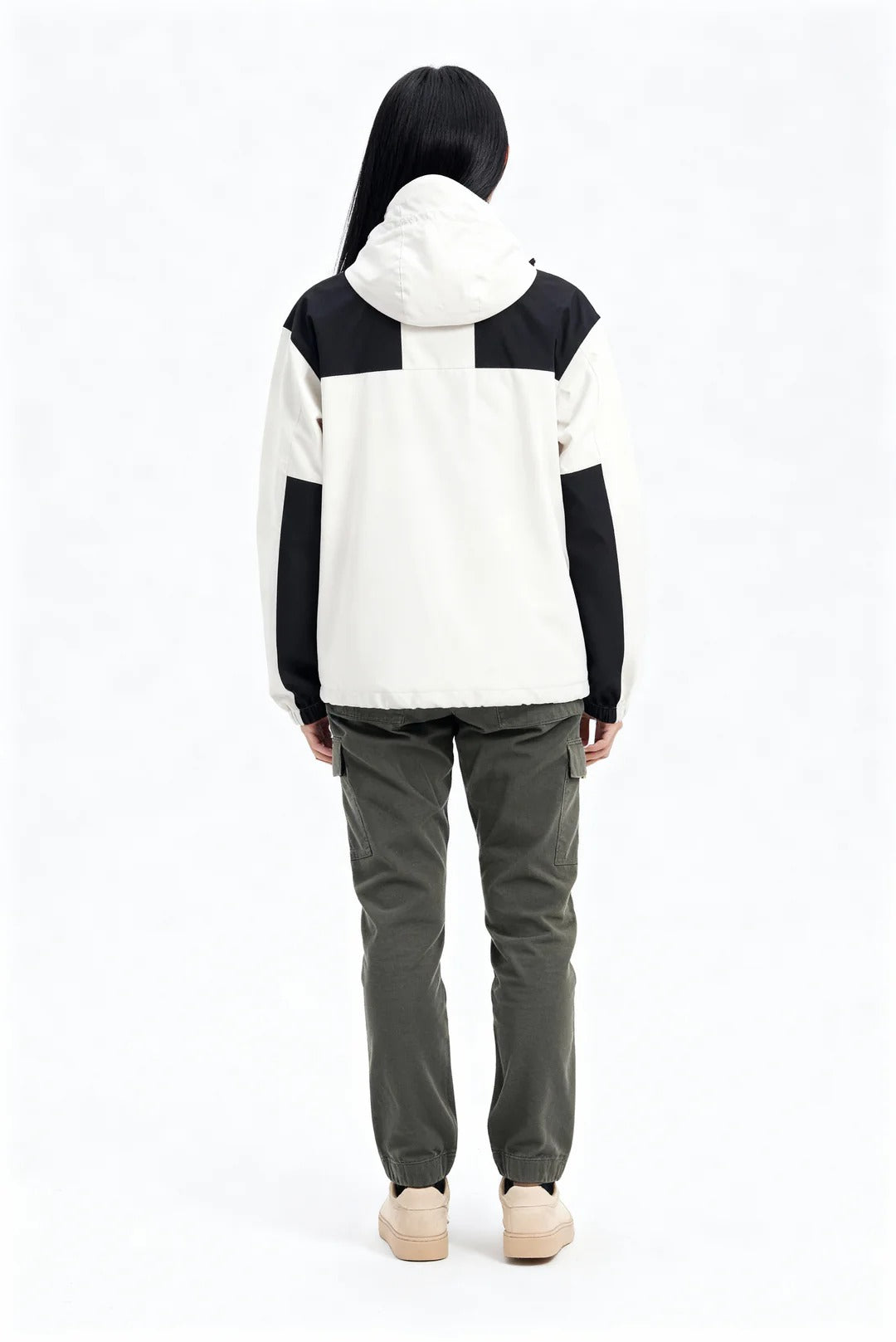 Women’s Two-Tone Hooded Outdoor Jacket - Functional Zip-Up Design