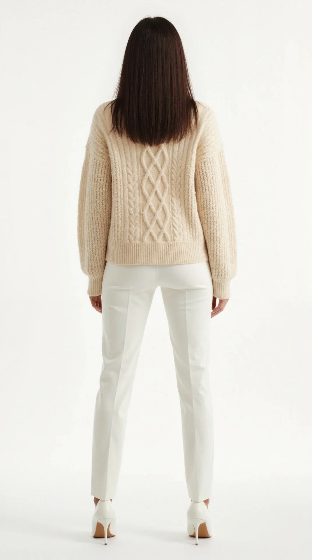 Women’s Janet Oversized Cable Knit Cardigan - Classic Button-Down Layer