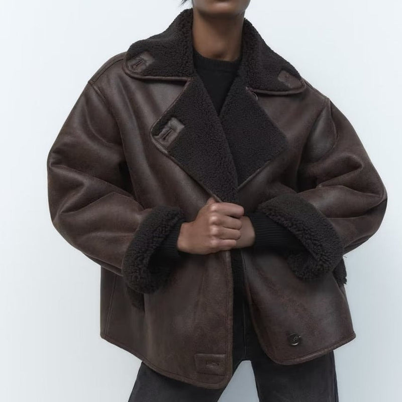 Women’s Oversized Shearling Aviator Jacket - Wide Collar Cuffed Sleeves