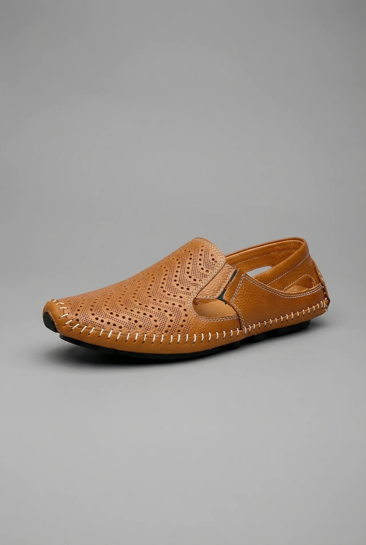Men's Perforated Slip-On Breathable Summer Loafers - Brown