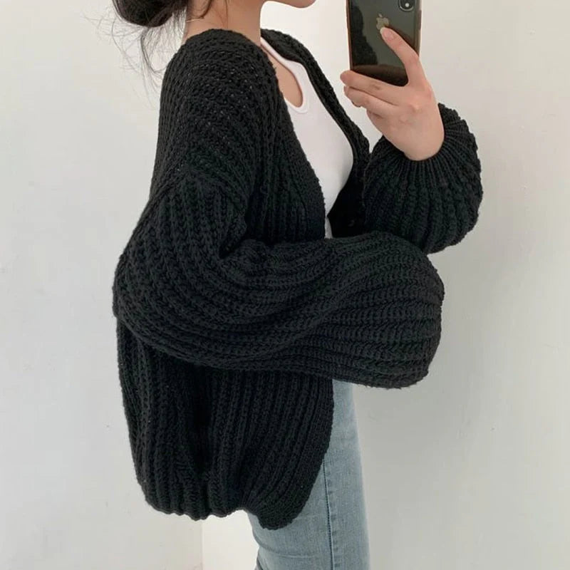 Women’s Chunky Oversized Knit Cardigan