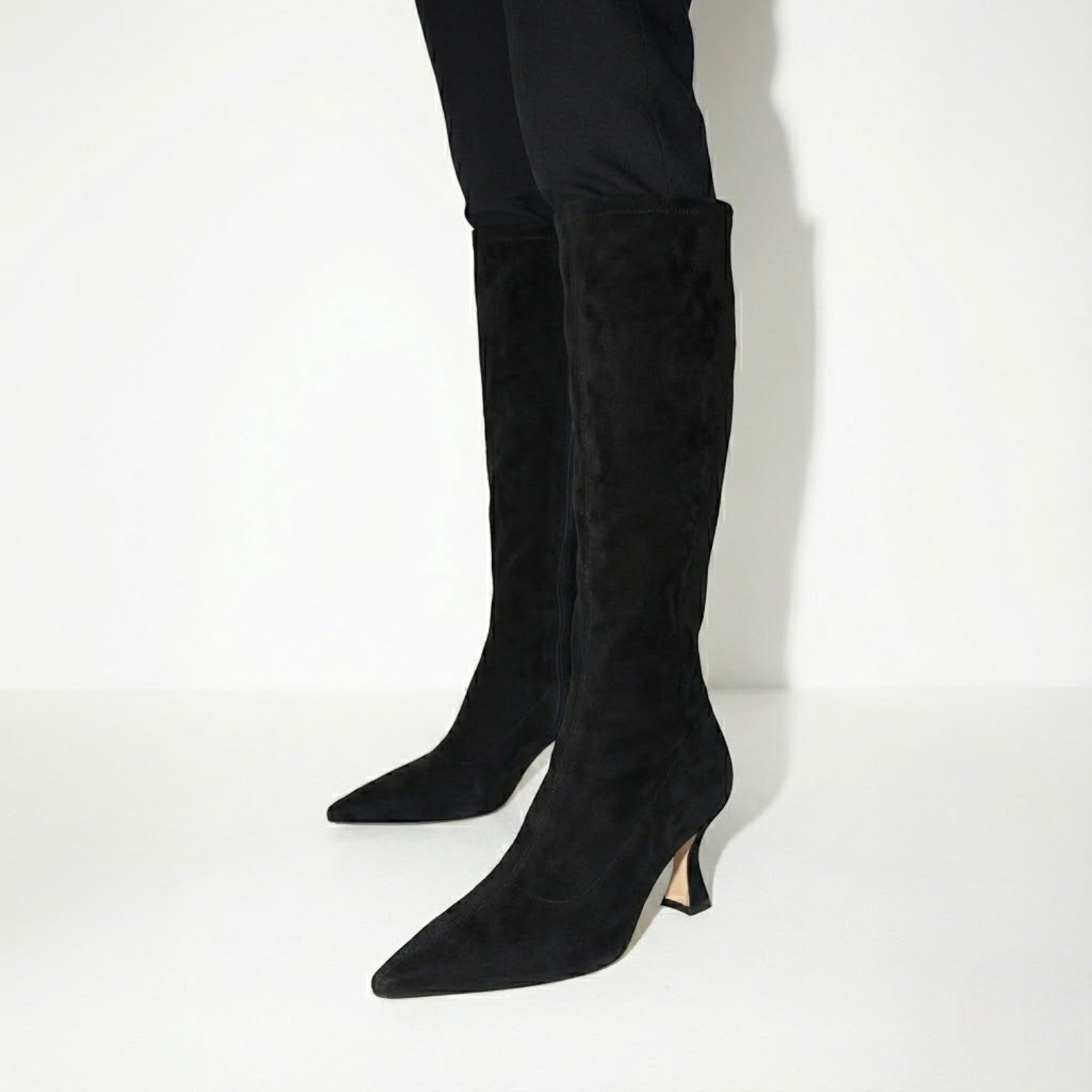 Women’s Knee-High Heeled Boots
