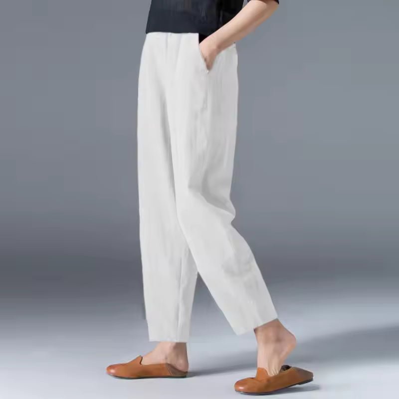 Women's Relaxed-Fit Elastic-Waist Tapered Ankle Trousers - White