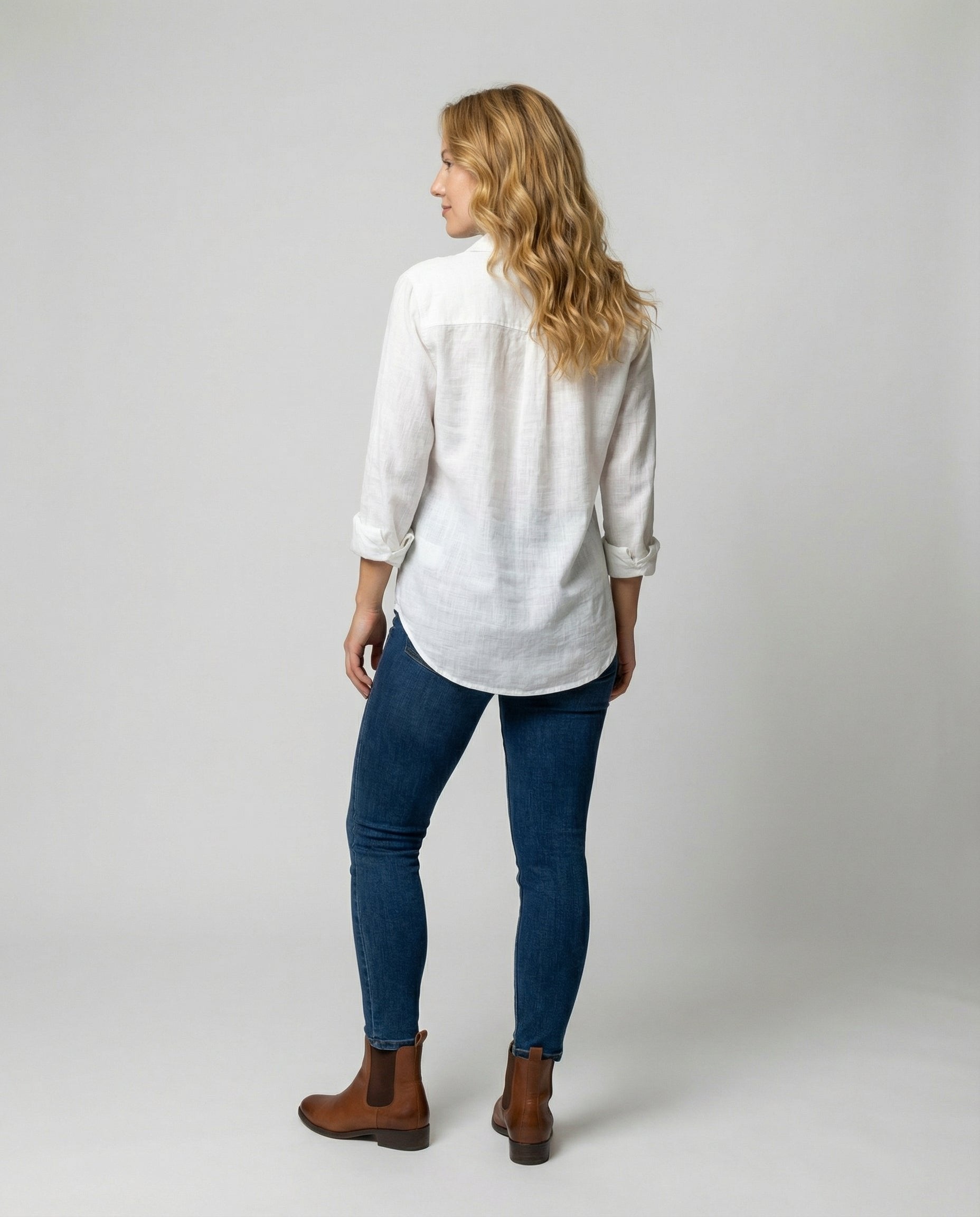 Women's Relaxed-Fit Three-Quarter Sleeve Linen Button-Up Shirt