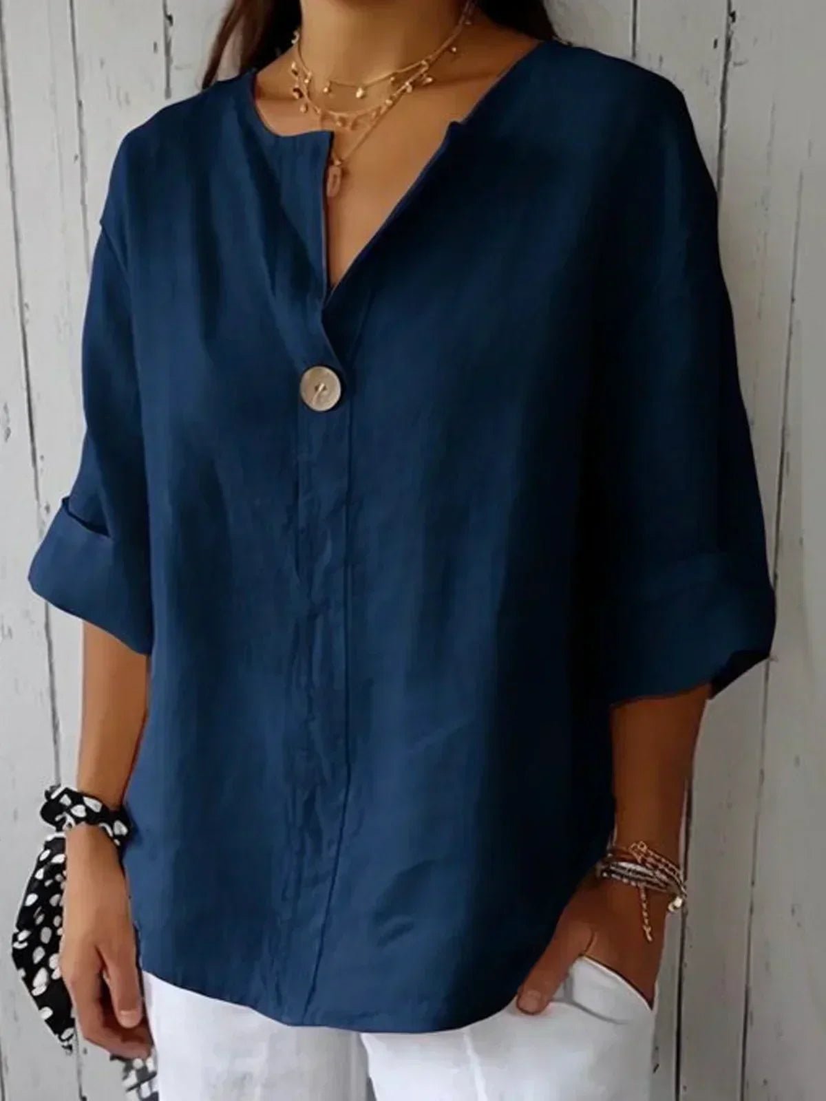 Women's Relaxed-Fit V-Neck Three-Quarter Sleeve Linen Blouse - Navy Blue